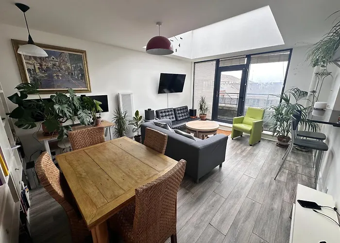 Grand Canal Dock * Dublin